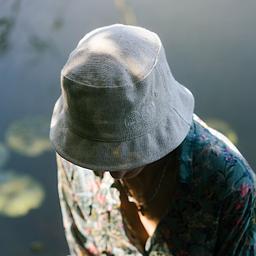 Kapelusz BUCKET HAT